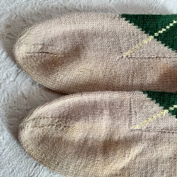 1940s 1950s Hand Knit Argyle Sweater & Matching Socks - Picture 12 of 14